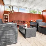Σπίτι διακοπών Three-bedroom Vaeggerlose With A Fireplace 08 Bøtø By