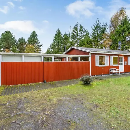 Three-bedroom Vaeggerlose With A Fireplace 08 Дом отдыха