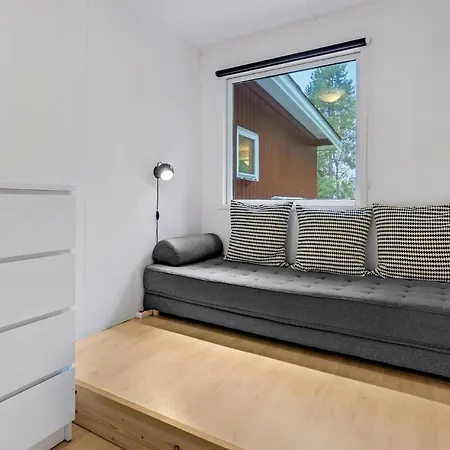 Three-bedroom Vaeggerlose With A Fireplace 08