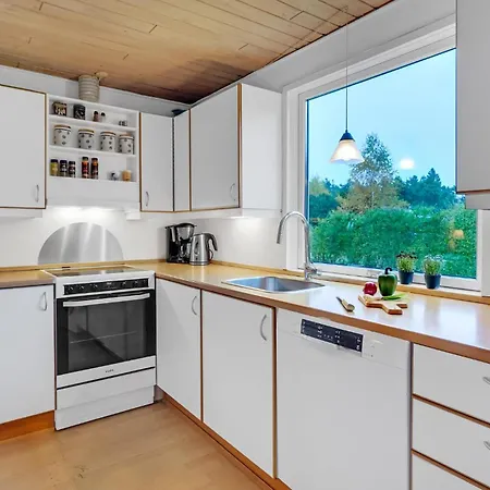 Holiday home Three-bedroom Vaeggerlose With A Fireplace 08 Boto By