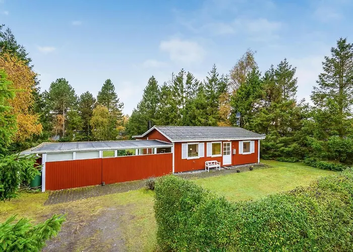 Three-bedroom Vaeggerlose With A Fireplace 08 Dom wakacyjny