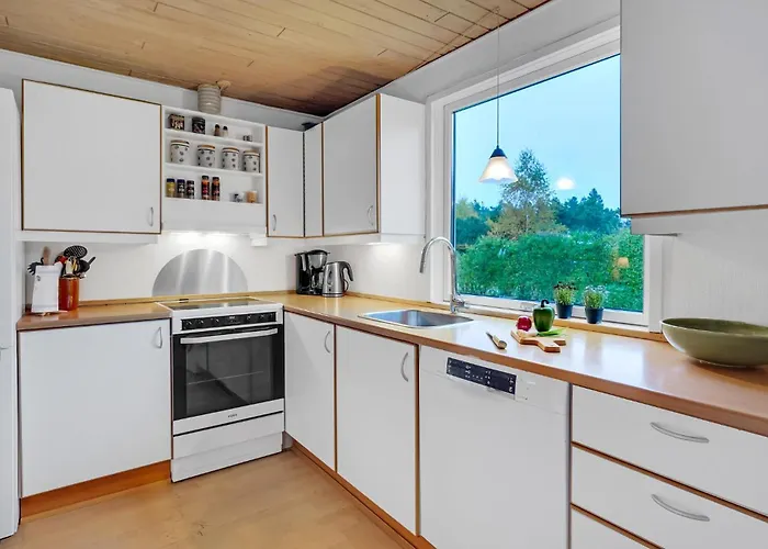 度假居 Three-bedroom Vaeggerlose With A Fireplace 08 Bøtø By