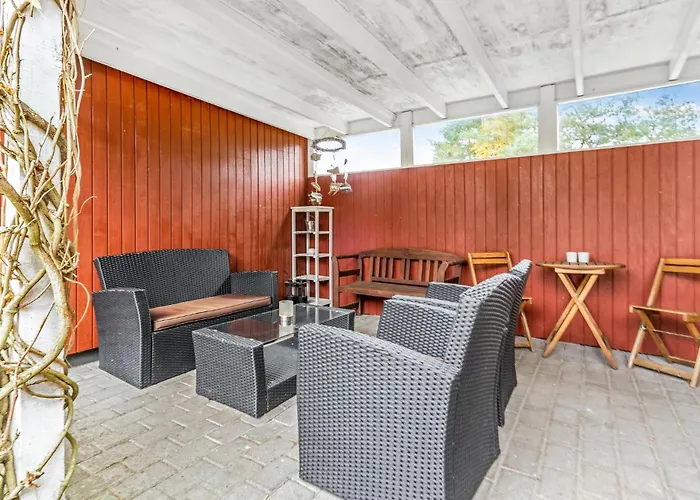 Three-bedroom Vaeggerlose With A Fireplace 08 *